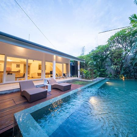 Villa Rainbow Sanur Экстерьер фото