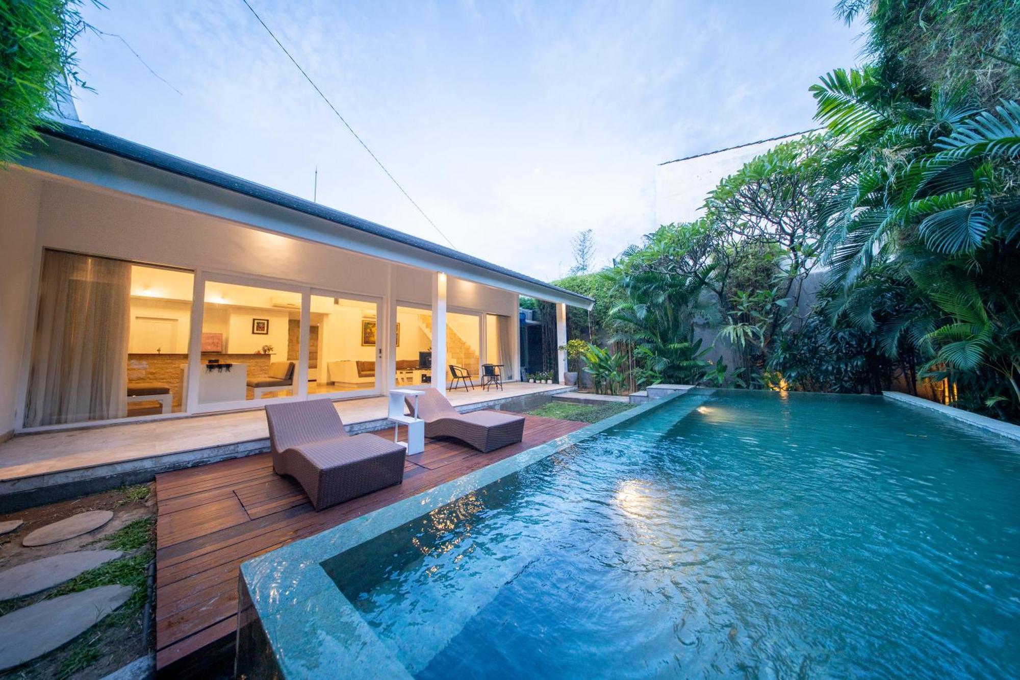 Villa Rainbow Sanur Экстерьер фото